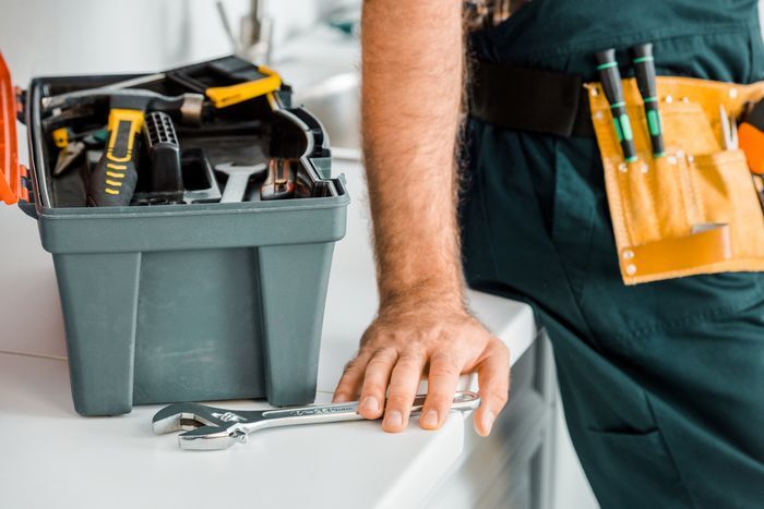https://handymanconnection.com/wp-content/uploads/2021/05/iStock-1049769088.jpg